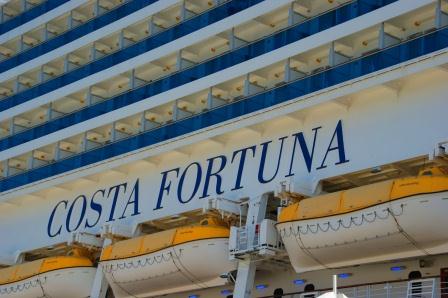 Costa Fortuna in Warnemünde